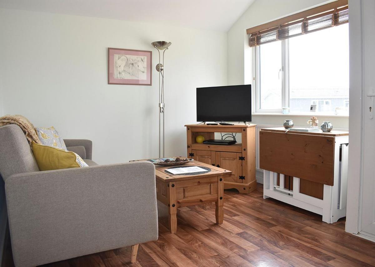 Mundesley Holiday Village Экстерьер фото